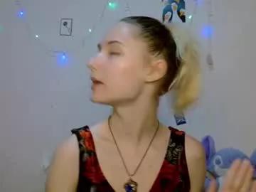 _kikiclark_ from Chaturbate is Freechat