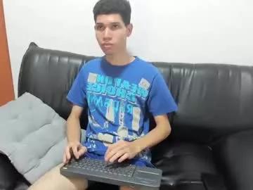 andrew_2811 from Chaturbate is Freechat