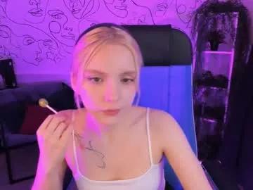 Photos of aurorawrenfield from Chaturbate is Freechat