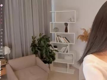 bridgetbottrell model from Chaturbate