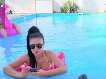 Customizable and immersive: Energize your taste buds and checkout our delicious choice of amateur cams liveshows with excited livestreamers getting their sweet physiques pounded with their beloved vibrating toys.
