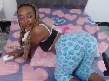 Photos of daisha_becker from Chaturbate is Freechat