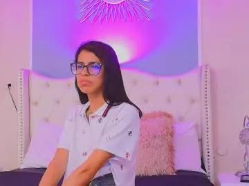 emily_loperaa from Chaturbate is Freechat