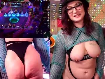 Customizable and immersive: Energize your taste buds and checkout our delicious choice of amateur cams liveshows with excited livestreamers getting their sweet physiques pounded with their beloved vibrating toys.