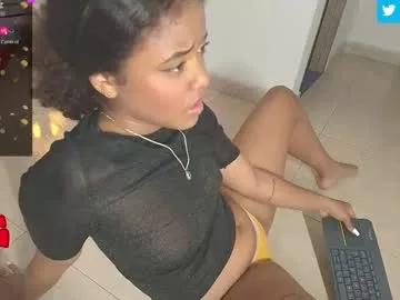 eylend_lisboa from Chaturbate