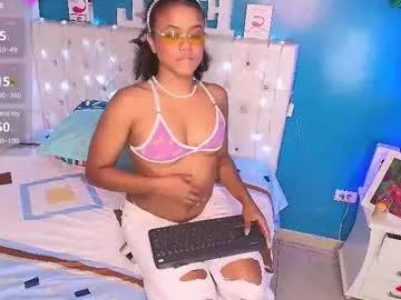 eylend_lisboa from Chaturbate