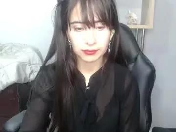 Isa_cute8 webcams show profile image 