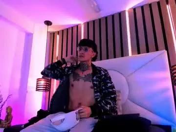 johnsonisaac94_ from Chaturbate is Freechat