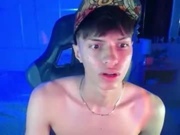 justin_grayy_ from Chaturbate is Freechat