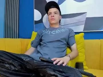 kevinn_blue from Chaturbate is Freechat