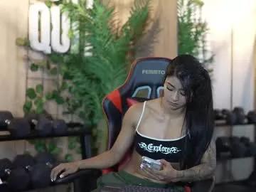 Customizable and immersive: Energize your taste buds and checkout our delicious choice of amateur cams liveshows with excited livestreamers getting their sweet physiques pounded with their beloved vibrating toys.