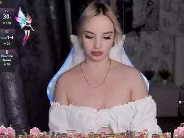 kirakrox from Chaturbate is Freechat