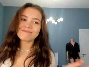kissiekat from Chaturbate is Freechat