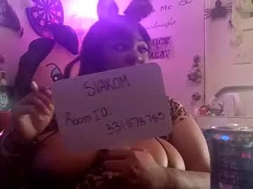 ladybug411xxx from Chaturbate is Freechat