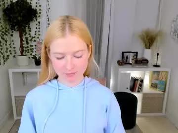 laly_peach from Chaturbate is Freechat