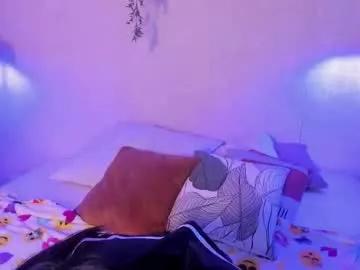 laraa_rouss_ from Chaturbate is Freechat