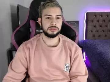 latam_ from Chaturbate