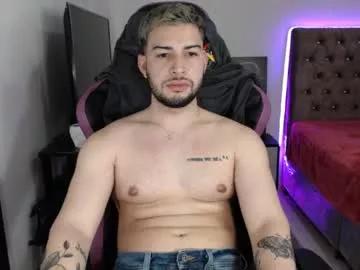 latam_ from Chaturbate