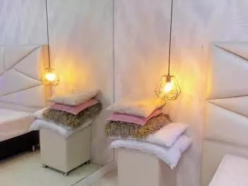 laurettedela_roux from Chaturbate is Freechat