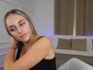 lenaastar from Chaturbate is Freechat