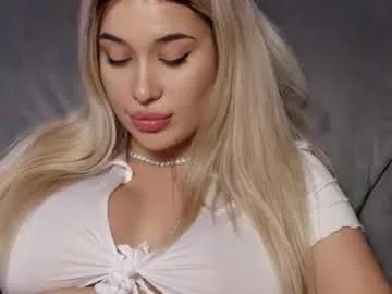 lexxyselena from Chaturbate is Freechat