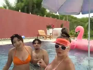 Customizable and immersive: Energize your taste buds and checkout our delicious choice of amateur cams liveshows with excited livestreamers getting their sweet physiques pounded with their beloved vibrating toys.