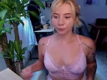 melodypetitex from Chaturbate is Freechat