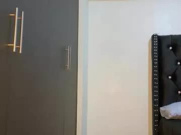 online_bestie from Chaturbate is Freechat