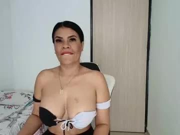 perla_milf4u from Chaturbate is Freechat
