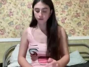 rosea_lune from Chaturbate is Freechat