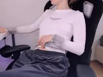 skyqueeni from Chaturbate is Freechat