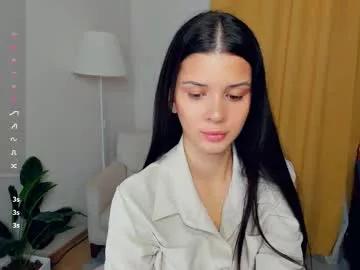 softlyy_bold from Chaturbate is Freechat