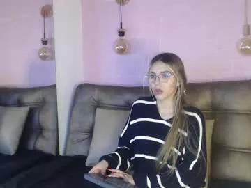 valentina_red18 from Chaturbate is Freechat
