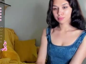 viki_yes from Chaturbate is Freechat