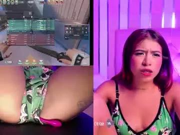 Customizable and immersive: Energize your taste buds and checkout our delicious choice of amateur cams liveshows with excited livestreamers getting their sweet physiques pounded with their beloved vibrating toys.