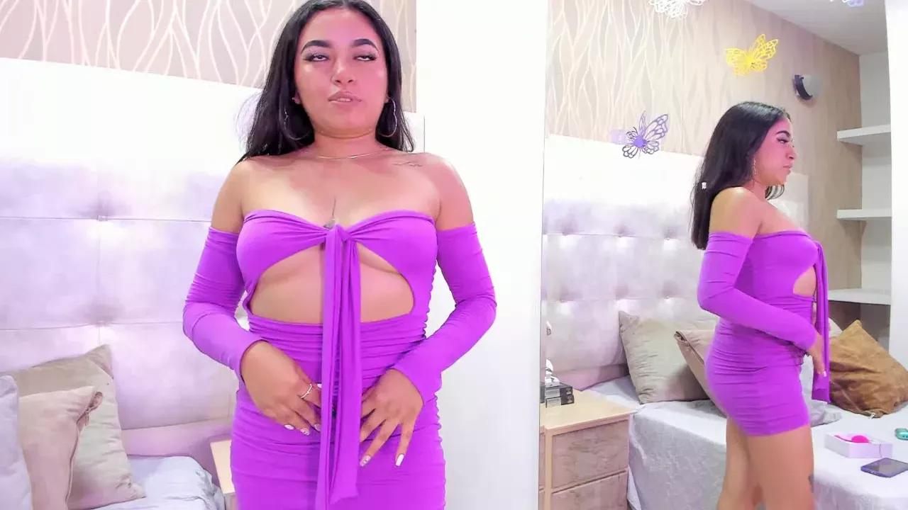Photos of antonellawrig from Cherry is Freechat
