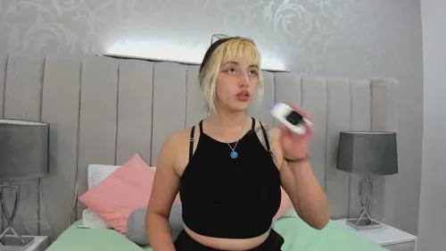 Customizable and immersive: Energize your taste buds and checkout our delicious choice of amateur cams liveshows with excited livestreamers getting their sweet physiques pounded with their beloved vibrating toys.