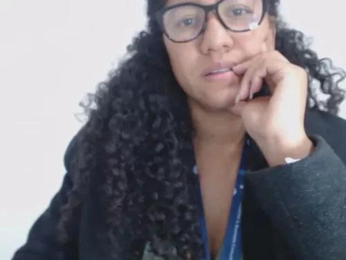 bellacrespa from Cherry is Freechat