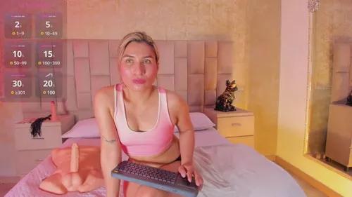Customizable and immersive: Energize your taste buds and checkout our delicious choice of amateur cams liveshows with excited livestreamers getting their sweet physiques pounded with their beloved vibrating toys.