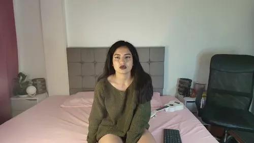 chloesanchez from Cherry is Freechat