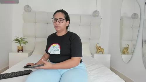 danielleevanss from Cherry is Freechat