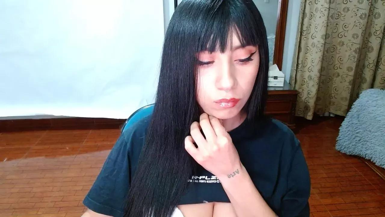 Photos of darkmoonn from Cherry is Freechat