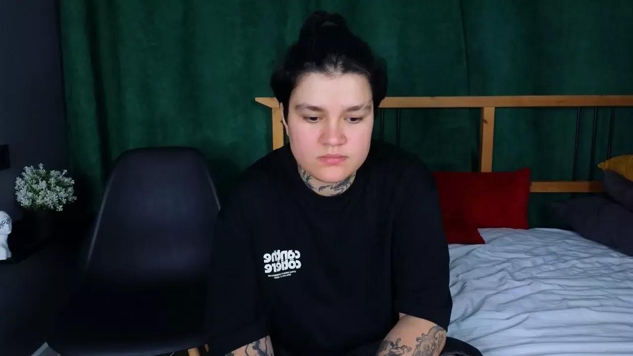 dianaking from Cherry is Freechat