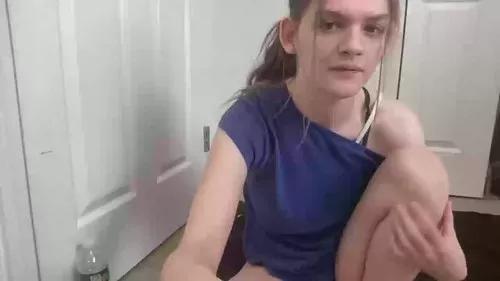 gumbiekittyluv from Cherry is Freechat