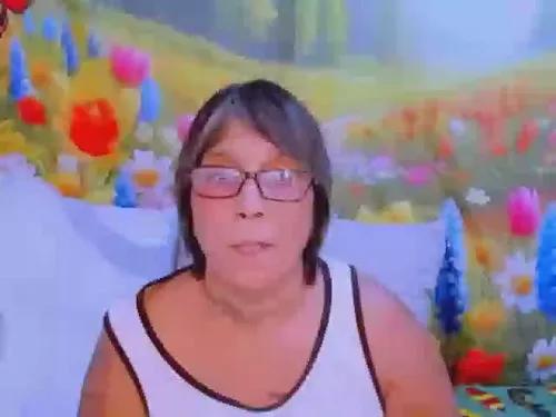 indianroxy from Cherry is Freechat