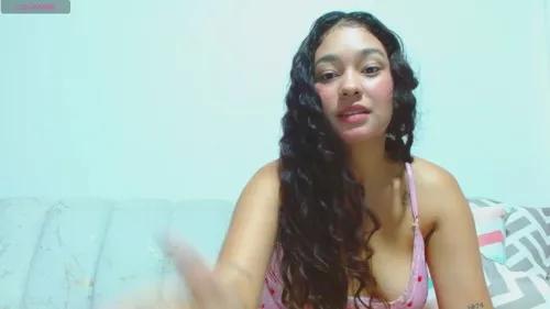 lanarousse from Cherry is Freechat