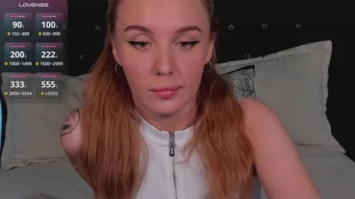 lianafleen from Cherry is Freechat
