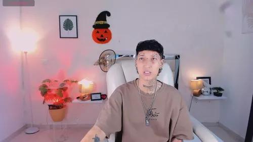lucirouse from Cherry is Freechat