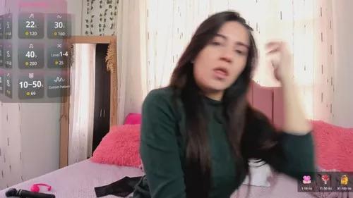 lunavalmontt from Cherry is Freechat