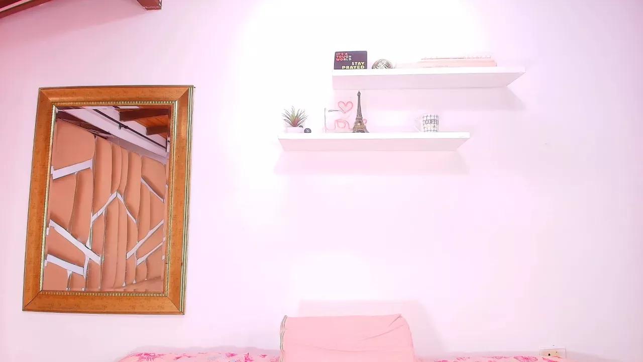 Customizable and immersive: Energize your taste buds and checkout our delicious choice of amateur cams liveshows with excited livestreamers getting their sweet physiques pounded with their beloved vibrating toys.